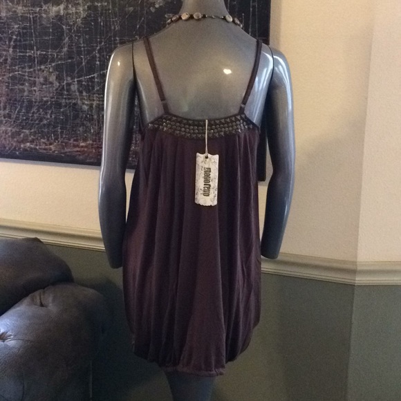 Unique NWT Molio Relio Embellished Tank - Picture 4 of 8